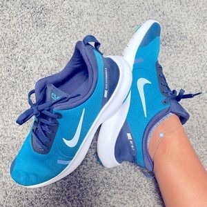 Nike Flex Experience 8. Men’s Size 8